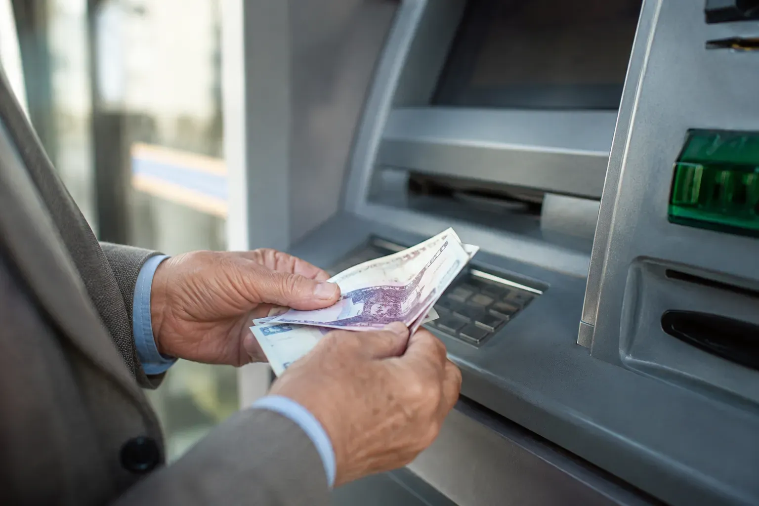 معوقات بازنشستگان